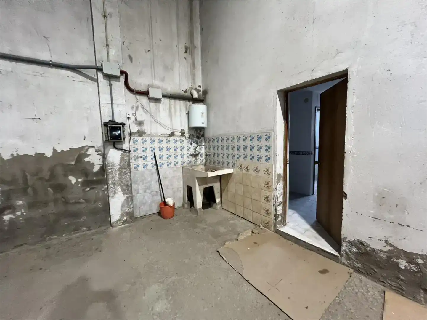 Industrial buildings for rent in Villaturiel