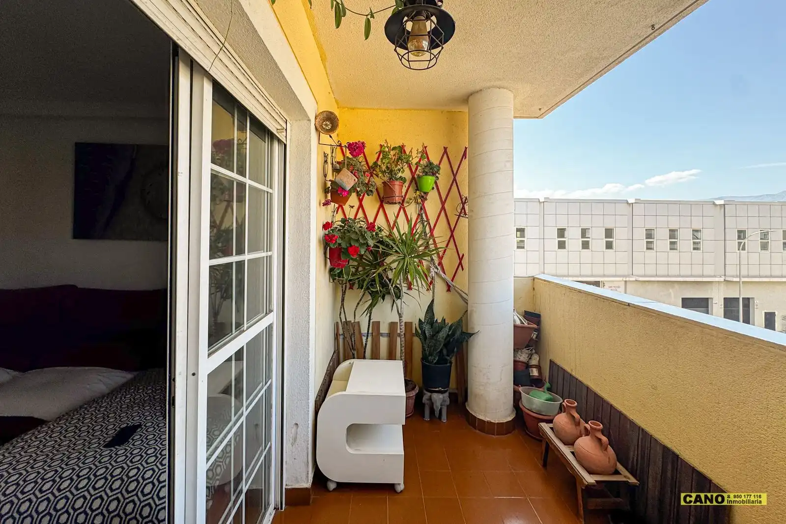 Terraza de Piso en venta en Roquetas de Mar con Terraza, Trastero y Piscina