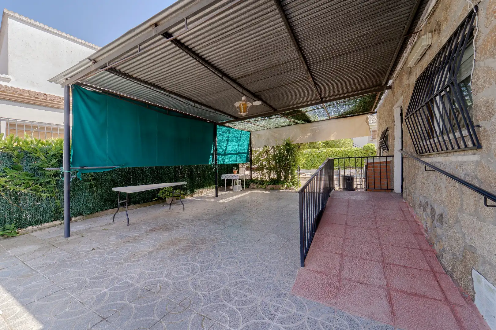 Terrassa de Casa o xalet en venda en El Álamo amb Aire condicionat, Calefacció i Jardí privat