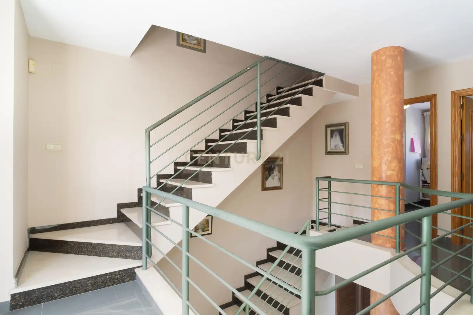 Casa adosada en venda a CL MARIANELA 34 MALAGA (MÁLAGA), -1, Campanillas