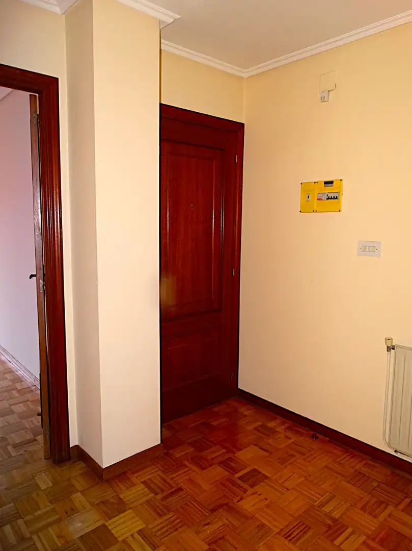 Pis en venda en Mugardos amb Calefacció, Parquet i Terrassa