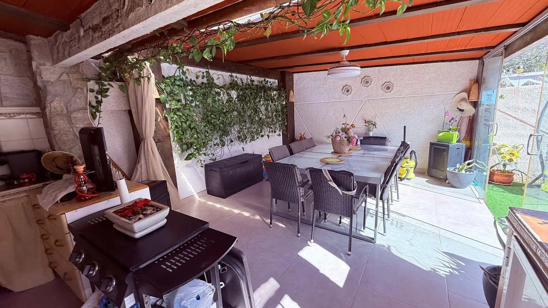 Terrace of Detached homes for sale in La Nucia  with Air Conditioner, Heating and Private garden