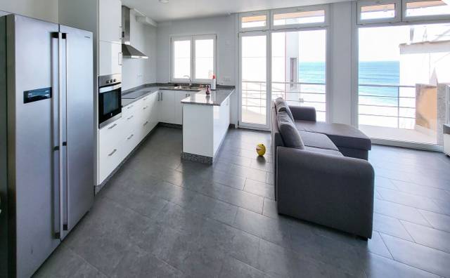 Edificio en Venta en Rúa Escorial en Malpica de Bergantiños