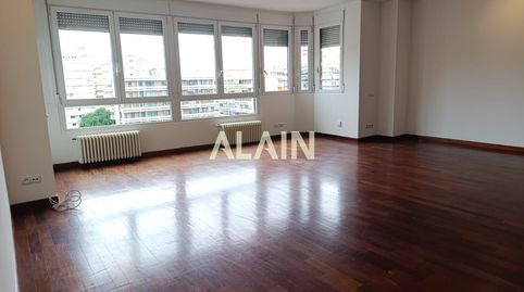 Foto 2 de Piso de alquiler en Jaume Roig, Valencia Capital