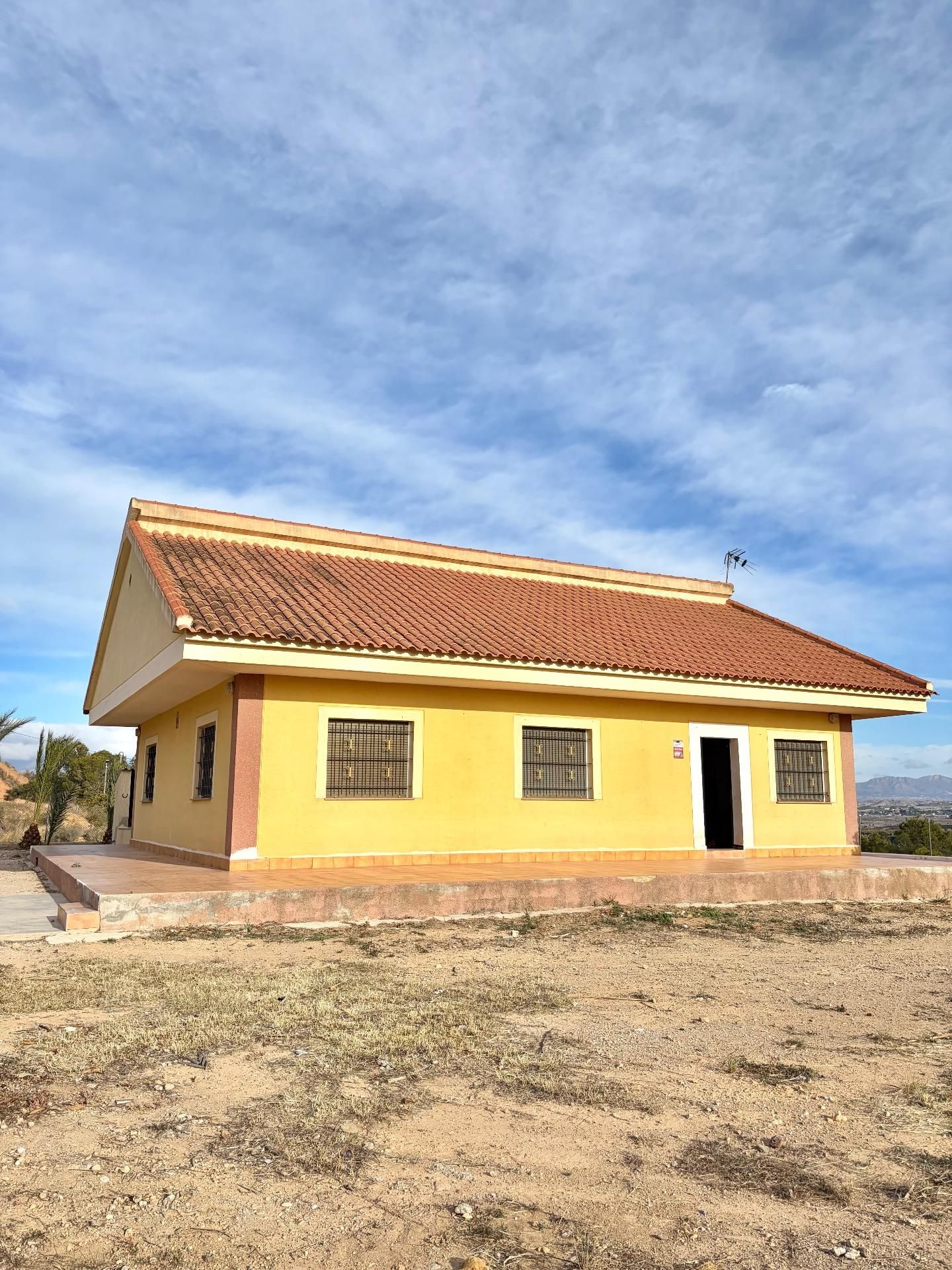 Exterior view of House or chalet for sale in Fortuna  with Air Conditioner, Private garden and Alarm