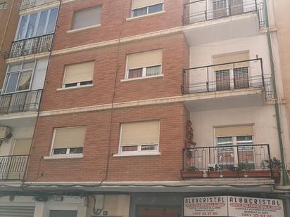 Exterior view of Flat for sale in  Albacete Capital  with Balcony