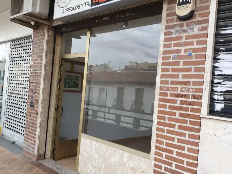 PRINCIPAL AVENIDA ARGANDA, imatge 2