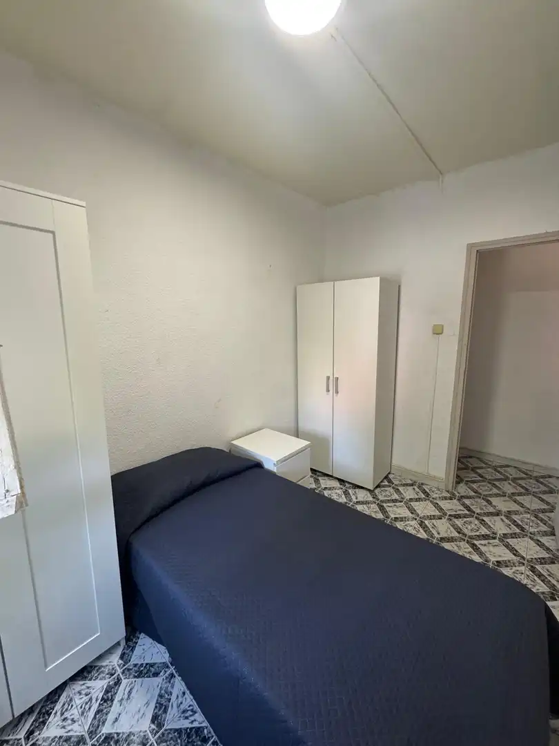 Flat for rent in CASABERMEJA, Palomeras Sureste