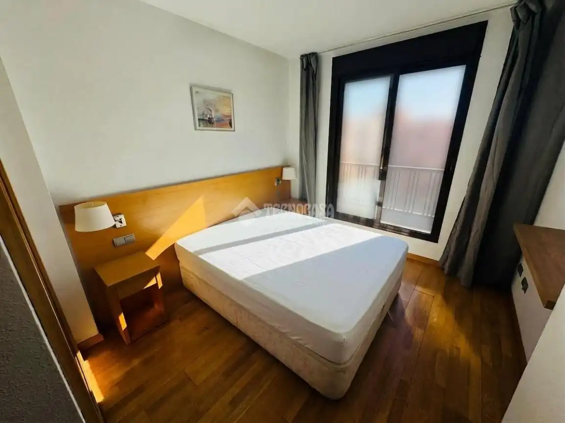 Flat with pool for sale in C. Belfast, imagen 5