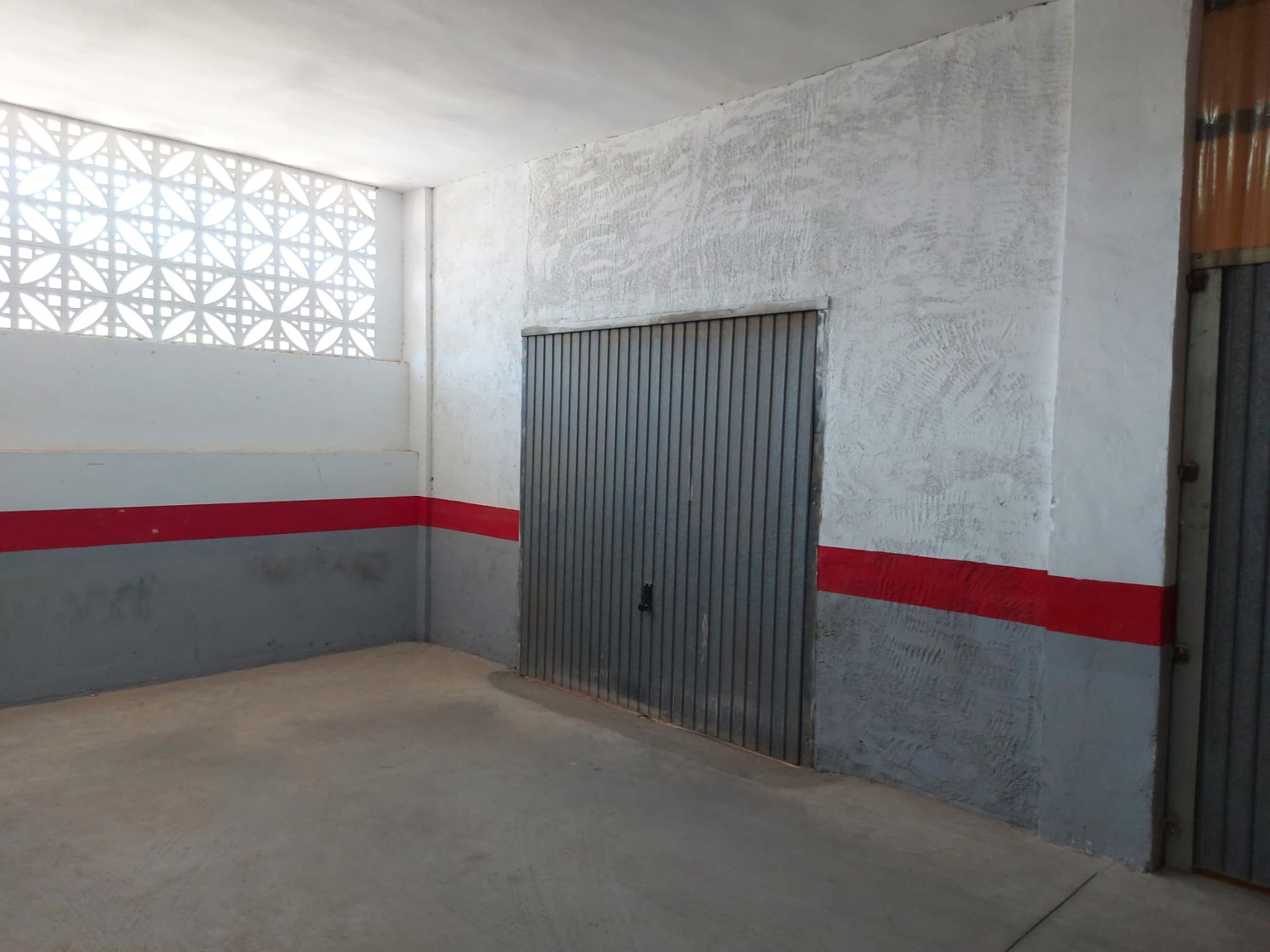 Garage for sale in Blanca