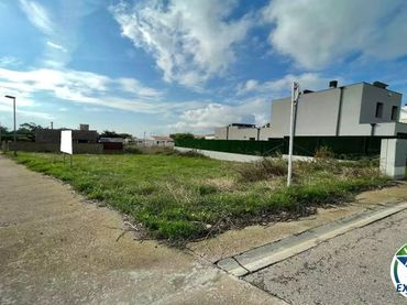 Terreny residencial en venda a Calle Bages 18