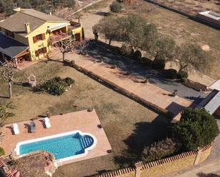 Jardí de Finca rústica en venda en La Selva del Camp amb Aire condicionat i Piscina