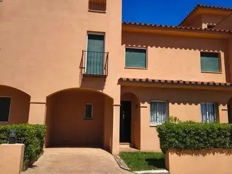 Vista exterior de Casa adosada en venda en Pals amb Aire condicionat, Calefacció i Jardí privat