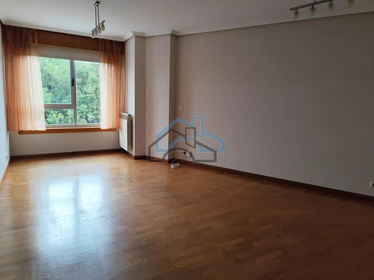 Piso con ascensor en venta en Cambre