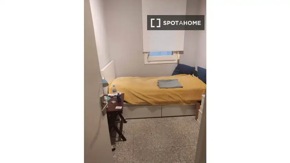 Habitació a La Maternitat i Sant Ramon
