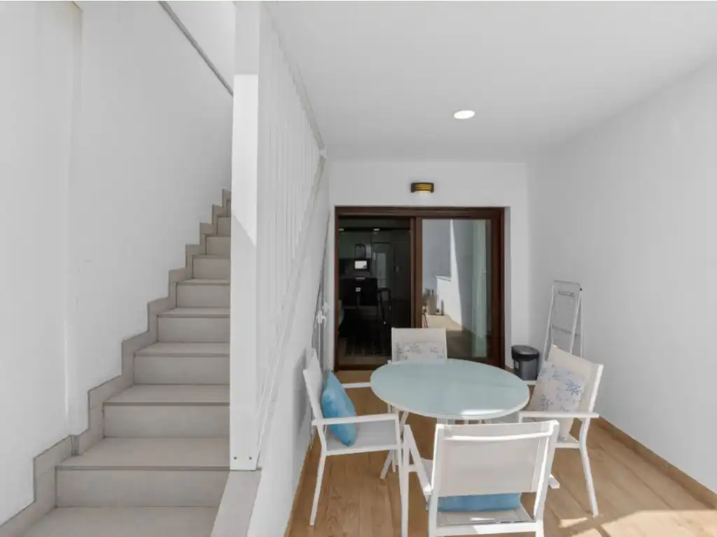 Attic for sale in Torrevieja  with Air Conditioner, Heating and Furnished