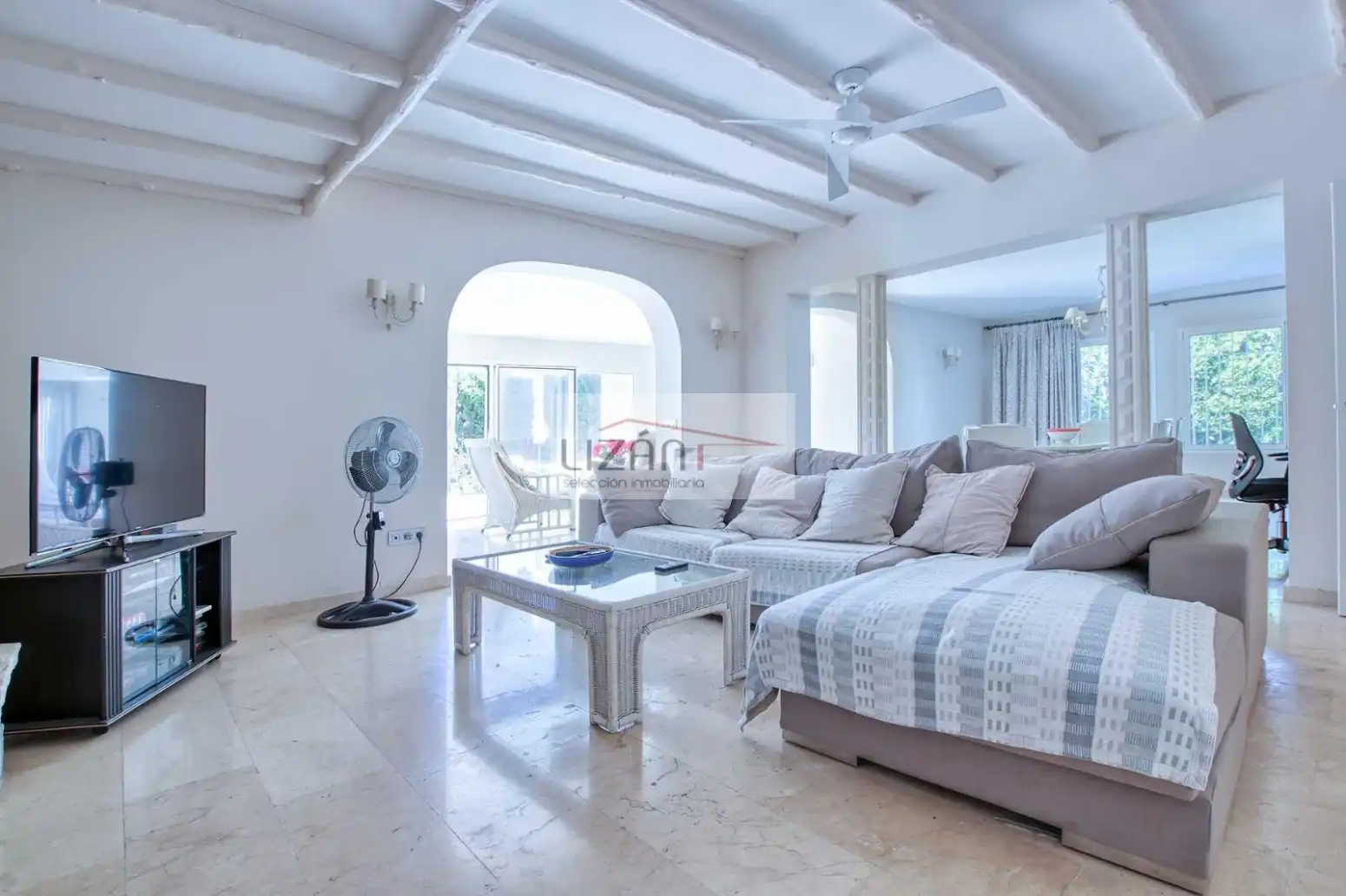House with garden for sale in Elviria - Cabopino, imagen 3