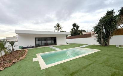 Piscina de Casa o xalet en venda en L'Eliana amb Aire condicionat, Calefacció i Jardí privat