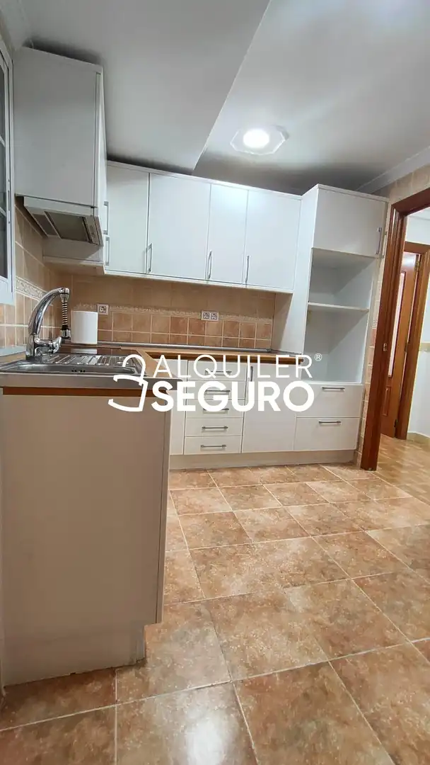 Kitchen of Flat for rent in Valencia  with Terrace and Furnished