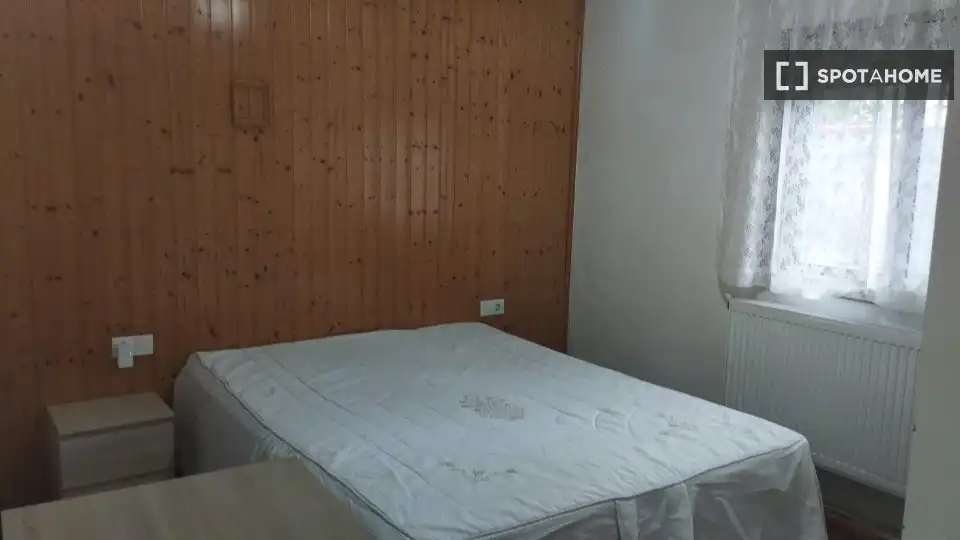 Bedroom of Flat for share in Sant Quirze del Vallès  with Air Conditioner, Terrace and Furnished
