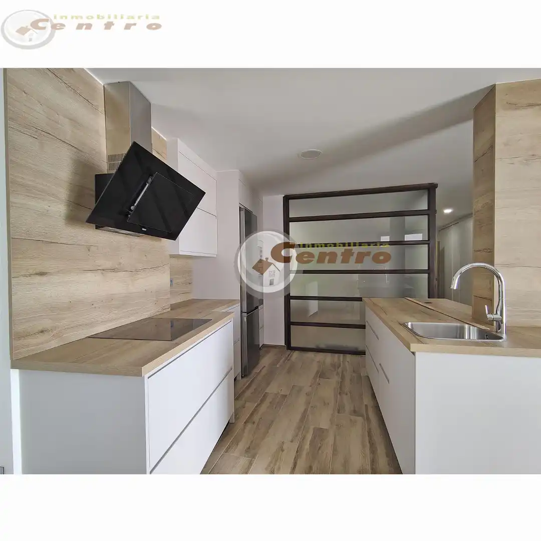 Cuina de Apartament en venda en Albacete amb Aire condicionat, Calefacció i Terrassa