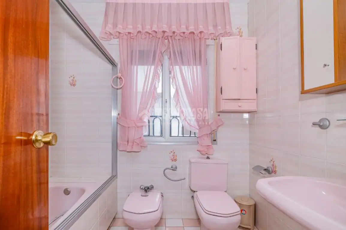 Baño de Casa adosada en venta en Rute con Terraza y Balcón