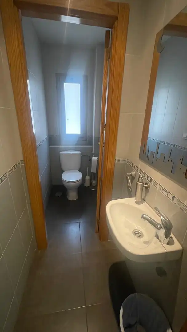 Baño de Local en traspaso en Aranjuez