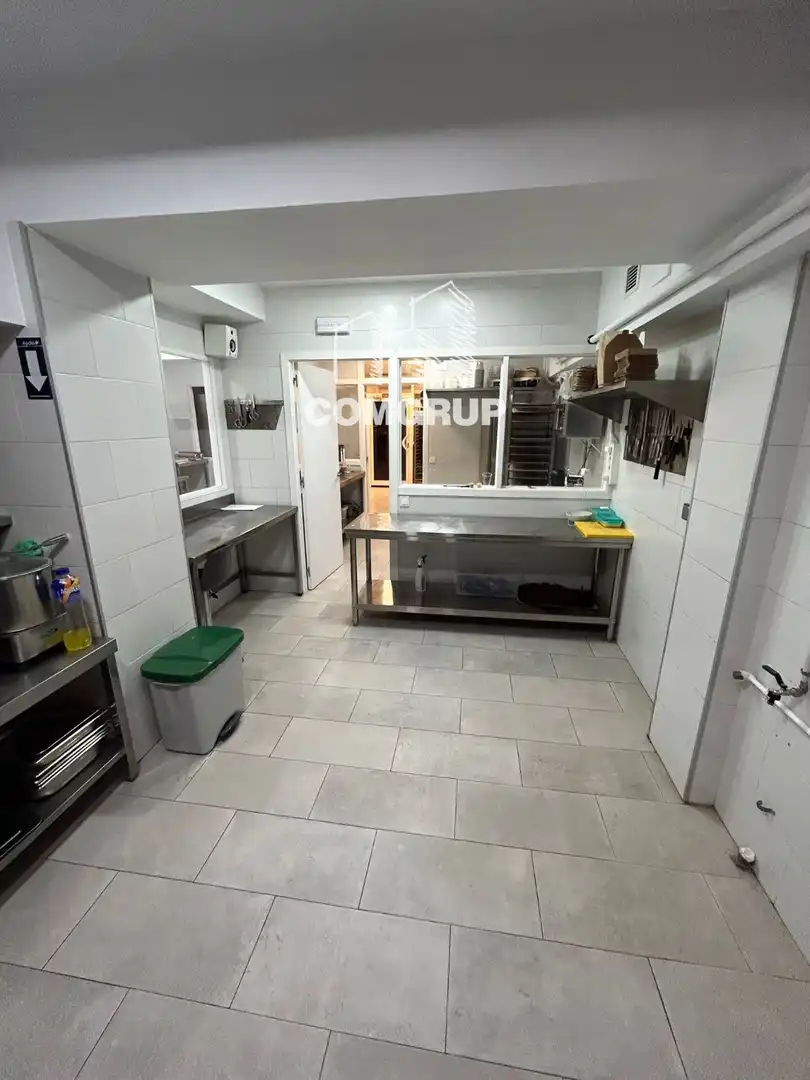 Business premises for transfer in Horta - Guinardó, imagen 37