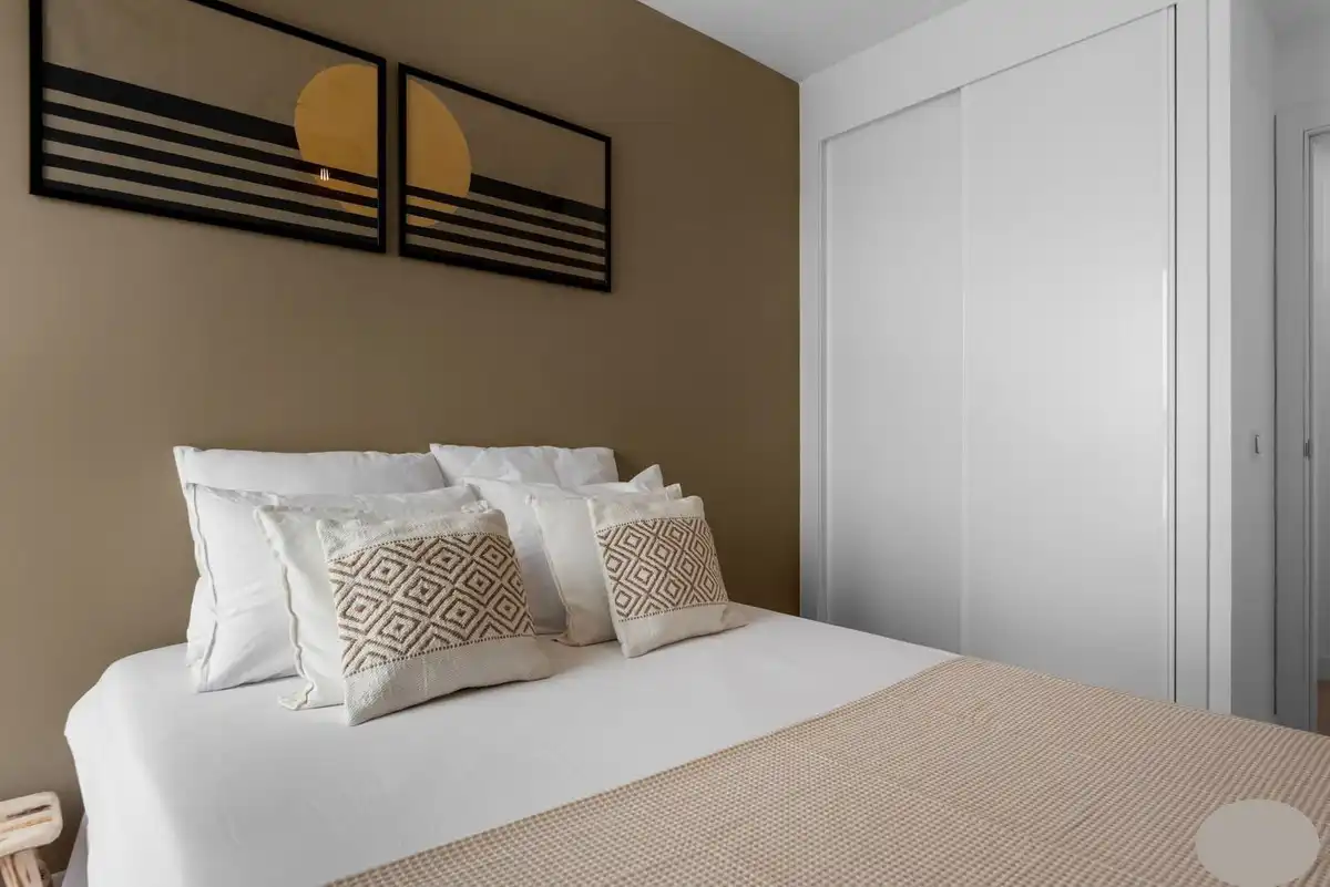 Dormitori de Apartament en venda en Málaga amb Aire condicionat, Calefacció i Moblat