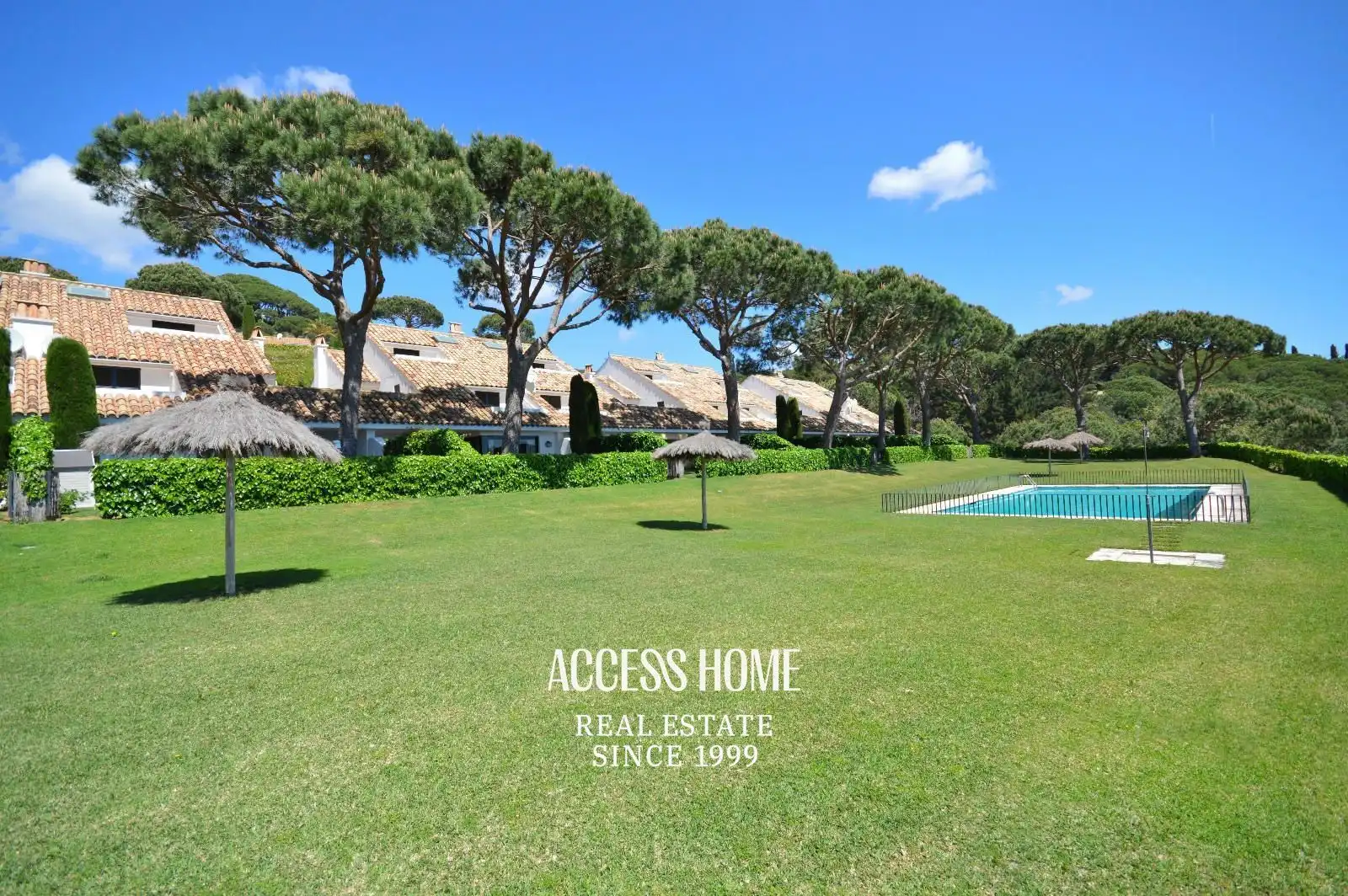 Exterior view of Detached homes for rent in Sant Vicenç de Montalt  with Heating, Terrace and Swimming Pool