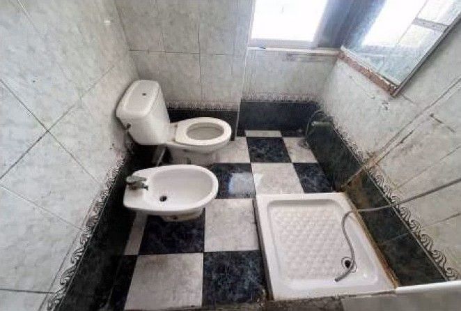 Flat for sale in C/ Mejillón, San Jerónimo - La Bachillera