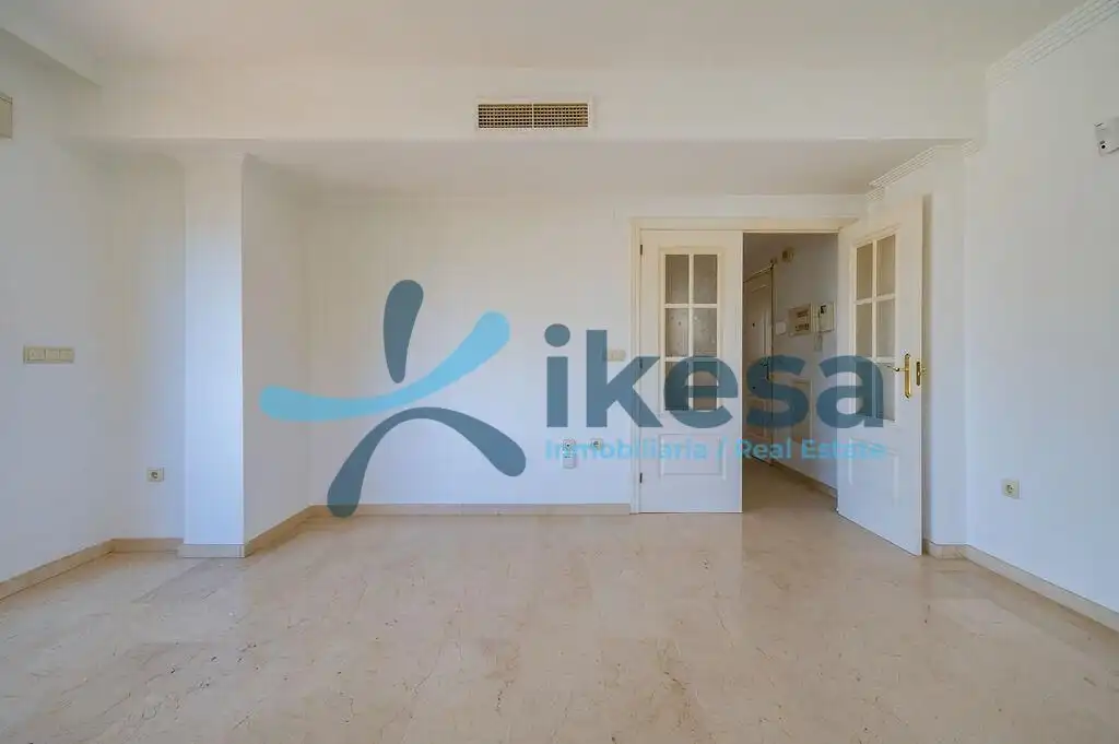 Dúplex amb piscina en venda a Elviria - Cabopino, imagen 6
