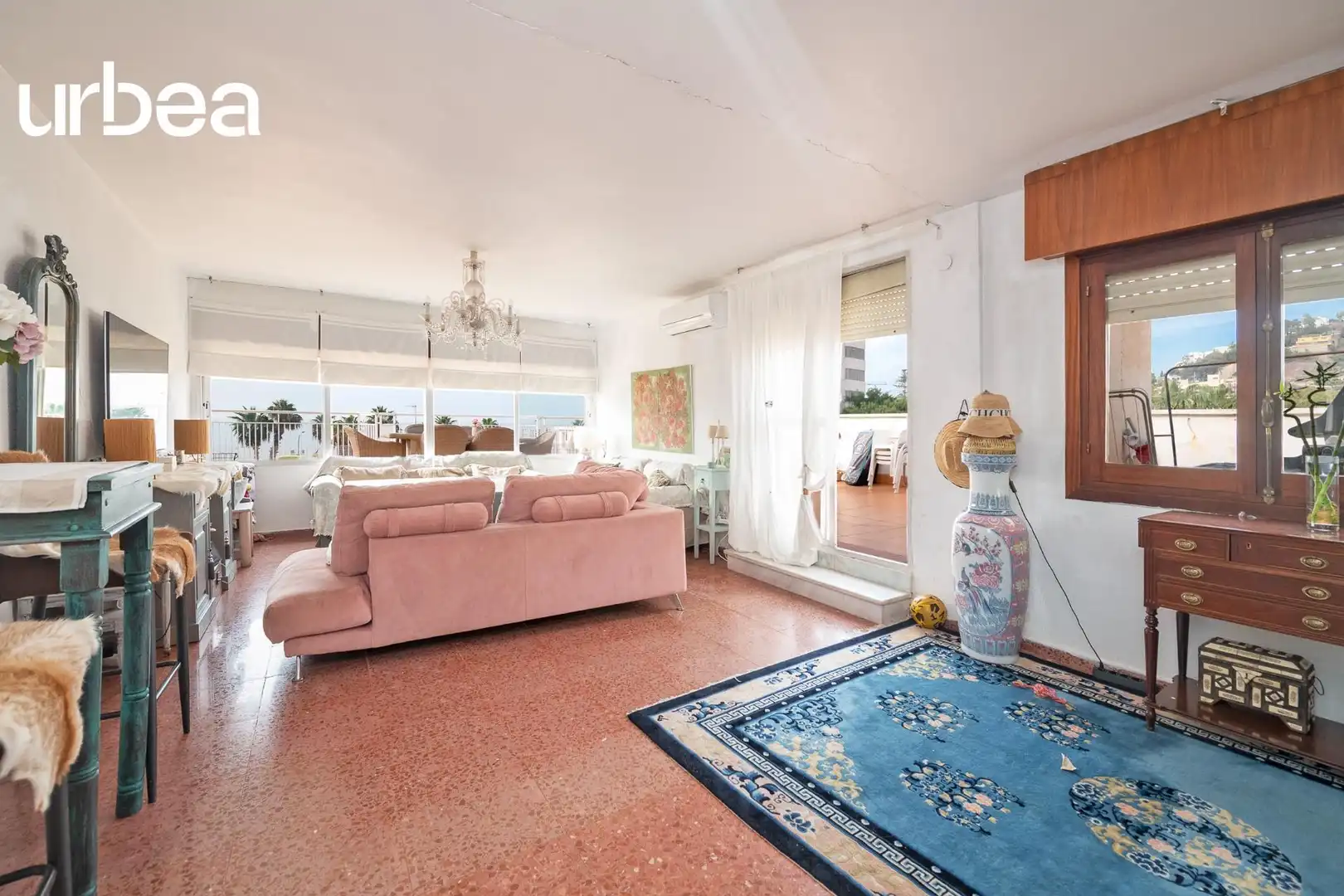 Sala de estar de Ático en venta en Málaga con Calefacción, Terraza y Balcón