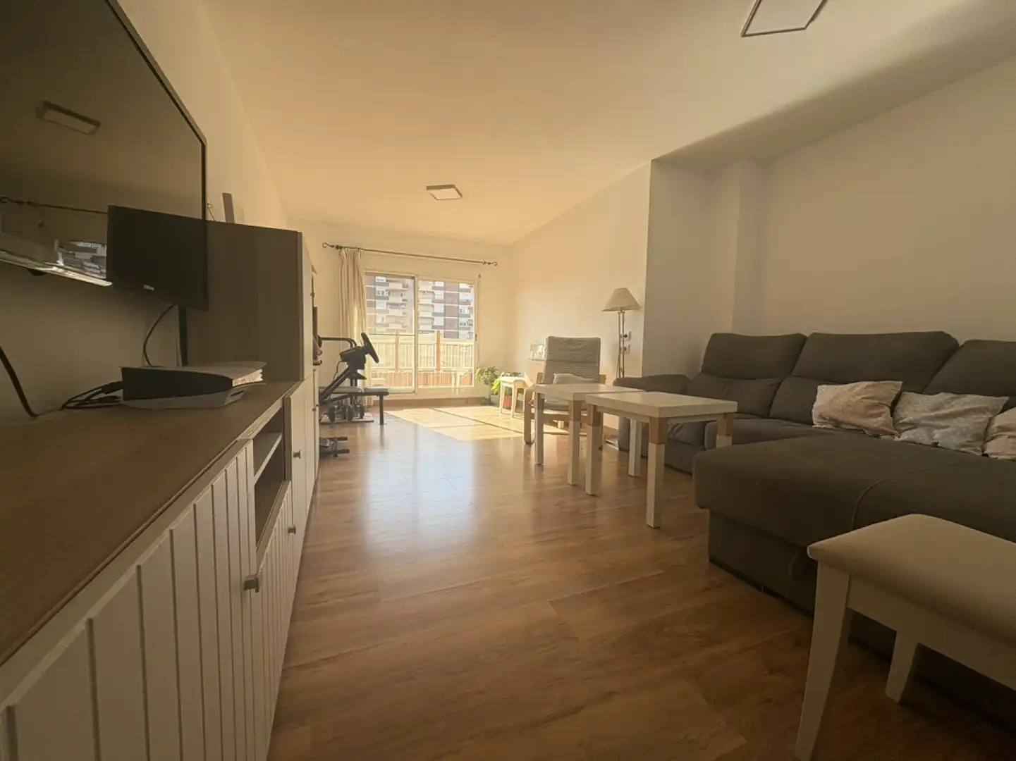 Wohnzimmer von Wohnung zum Verkauf in Valencia mit Heizung, Abstellraum und Balkon