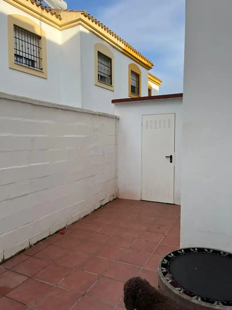 Einfamilien-Reihenhaus zum Verkauf in El Puerto de Santa María mit Terrasse und Möbliert