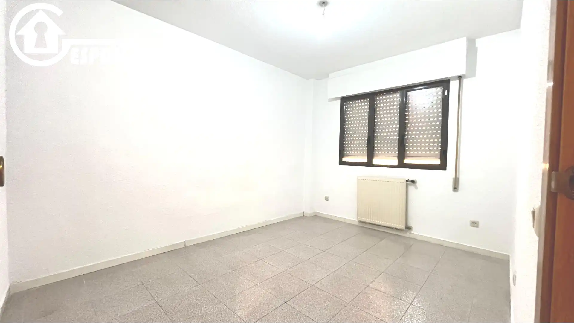 Habitación de Piso en venta en Madrid con Aire acondicionado y Calefacción