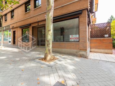 Business premises for sale in Calle Bahía de Palma