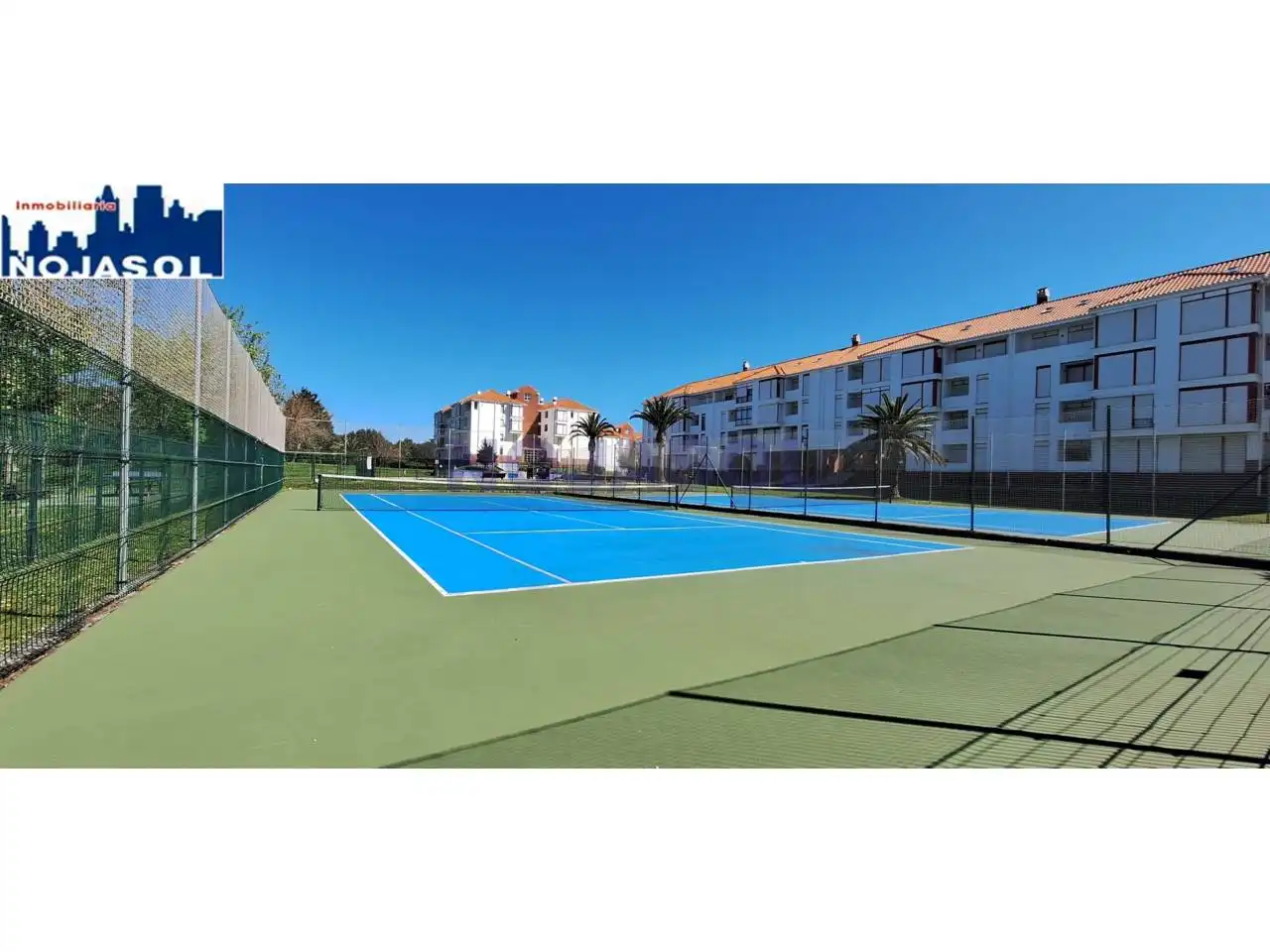 Vista exterior de Piso de alquiler en Noja con Calefacción, Parquet y Amueblado