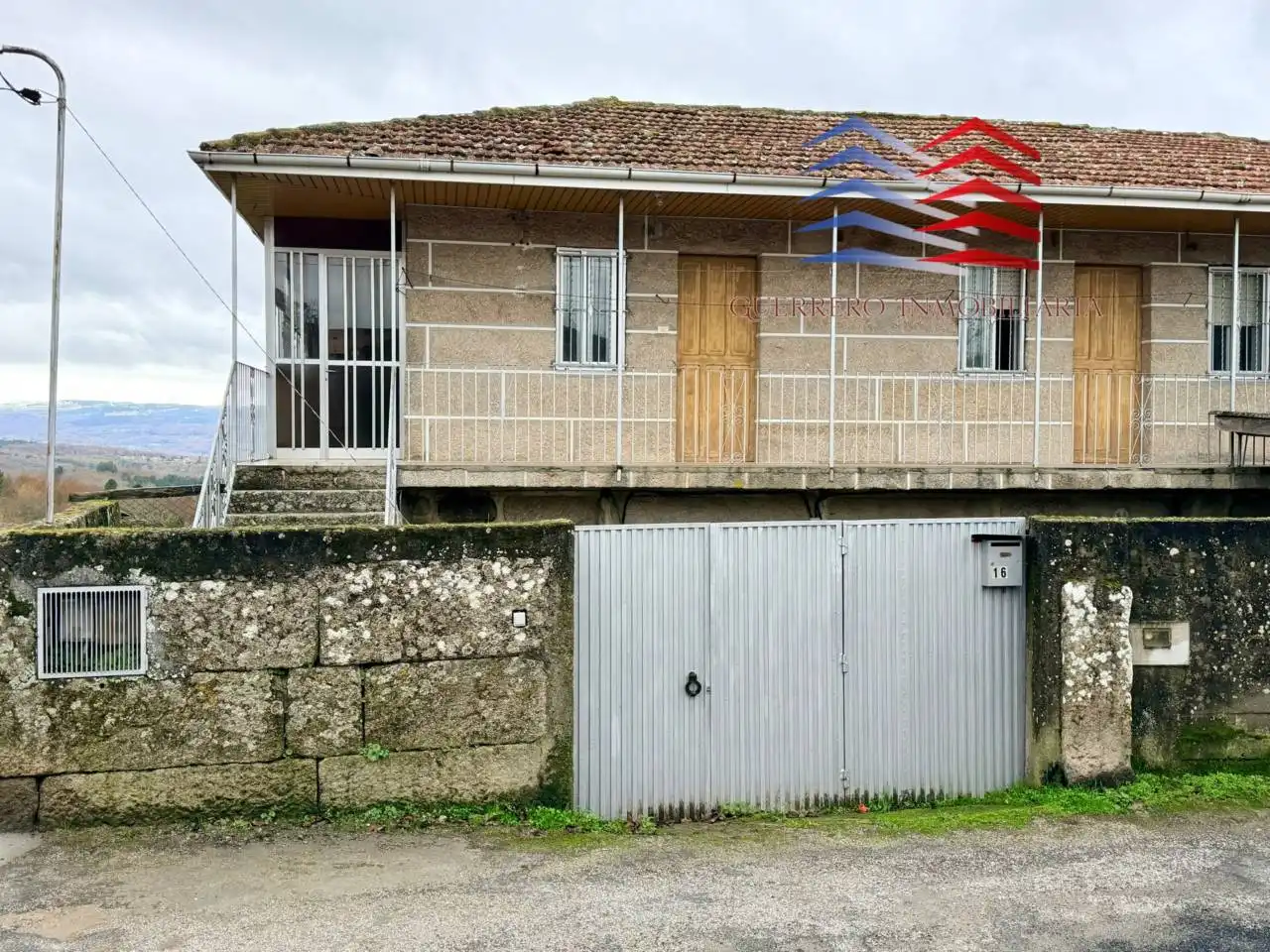 Vista exterior de Casa o chalet en venta en A Bola  con Jardín privado, Trastero y Balcón