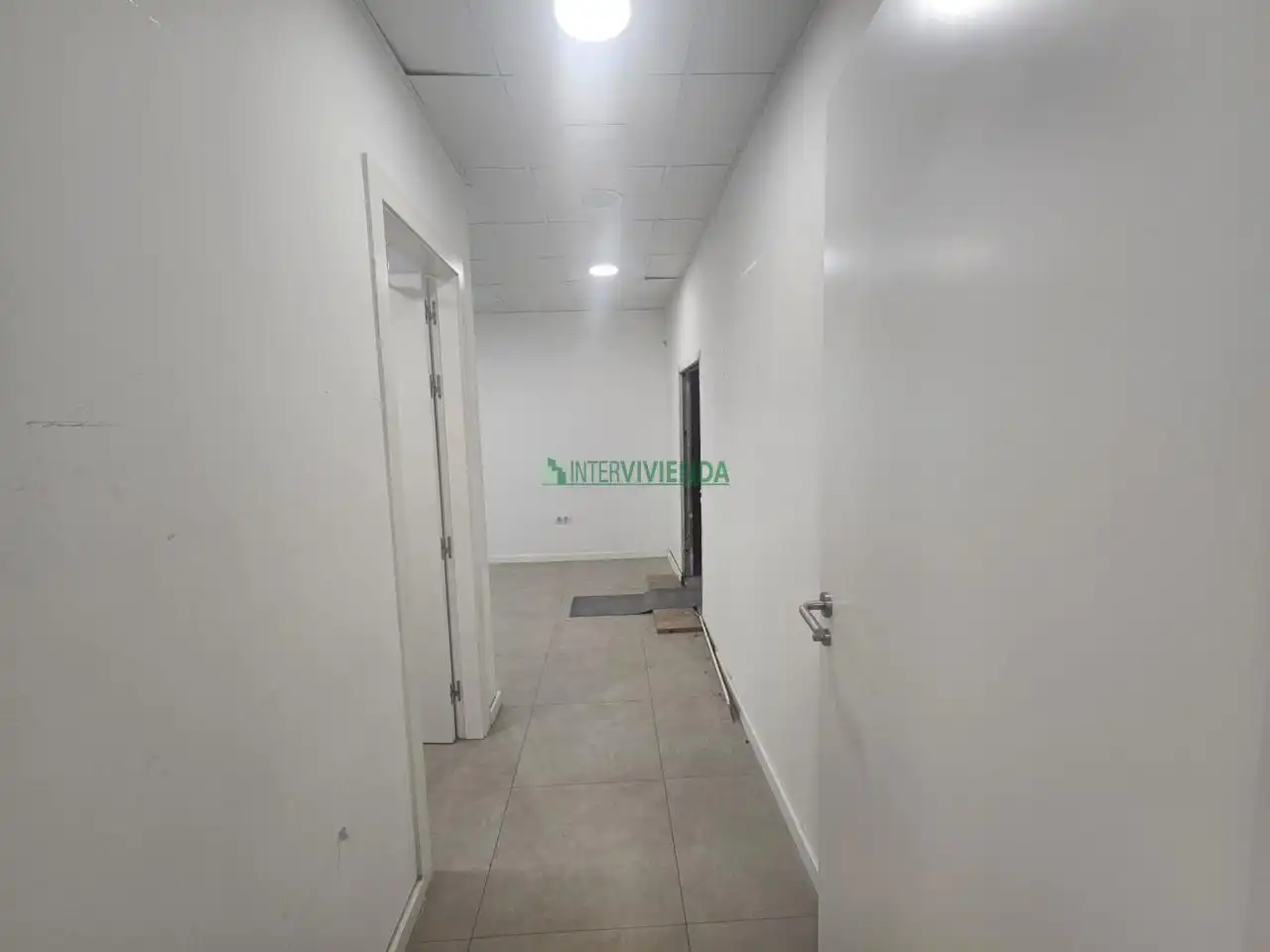 Commercial properties for rent in Vigo   with Air Conditioner