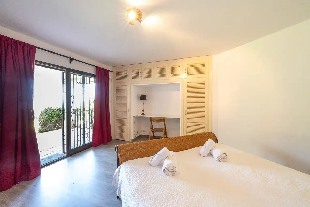Habitación de Casa o chalet en venta en Marbella con Piscina