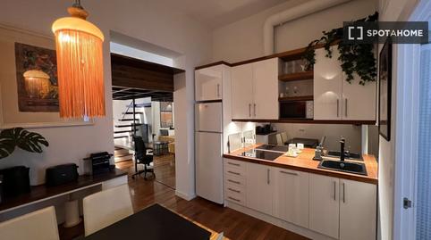 Foto 2 de Piso de alquiler en Cortes - Huertas,  Madrid Capital