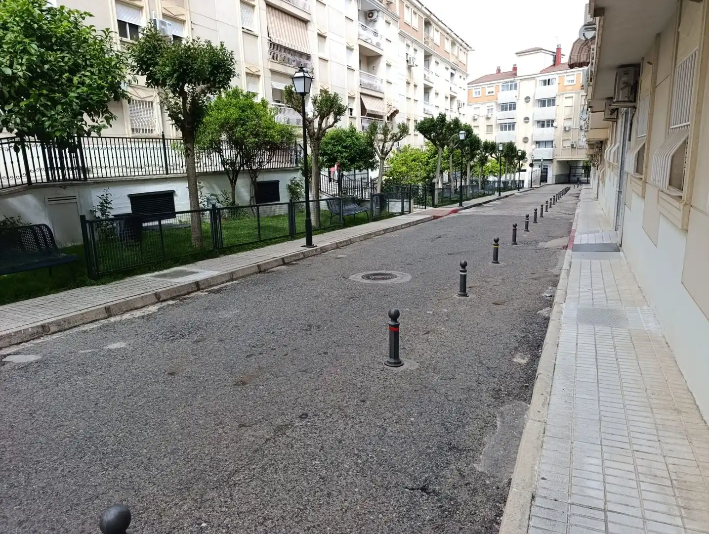 Parking de Piso en venta en Linares con Aire acondicionado y Piscina comunitaria