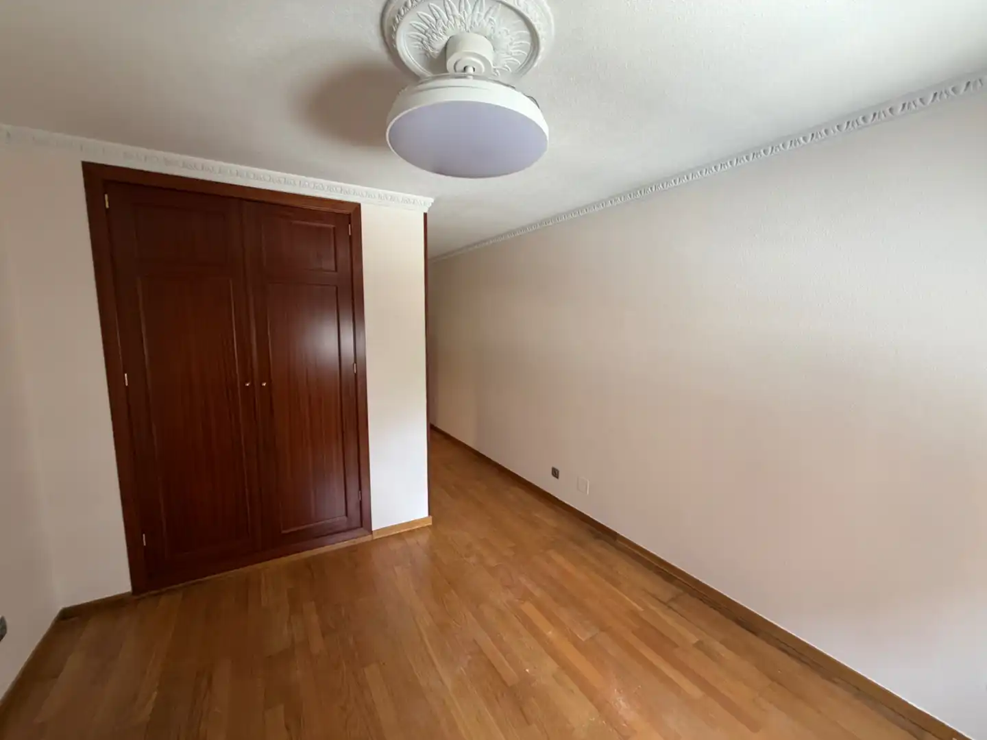 Habitación de Piso de alquiler en Valladolid con Calefacción, Parquet y Terraza