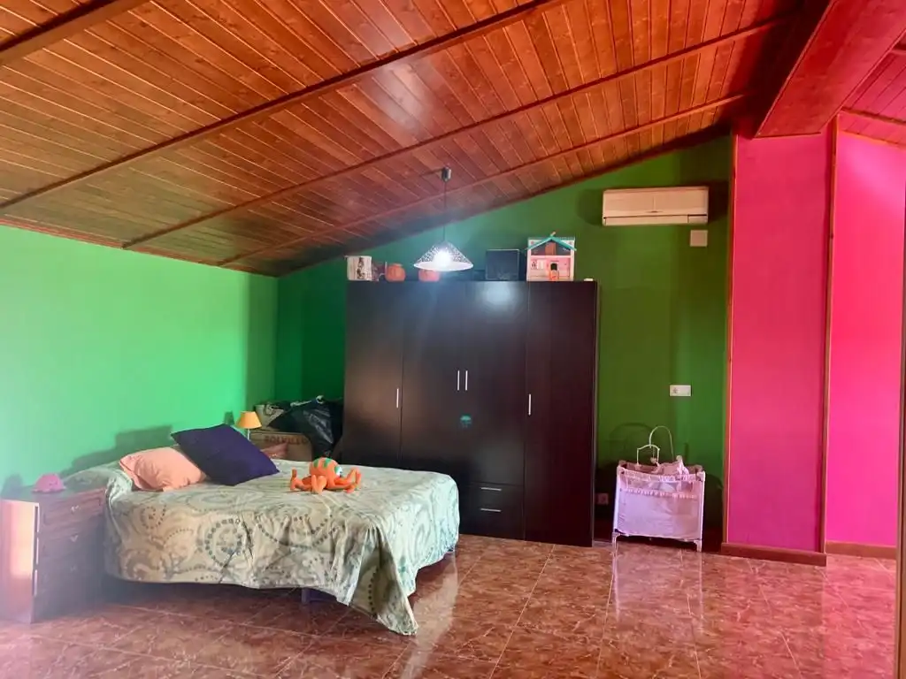 Dormitori de Casa o xalet en venda en Villagarcía de la Torre amb Aire condicionat i Terrassa