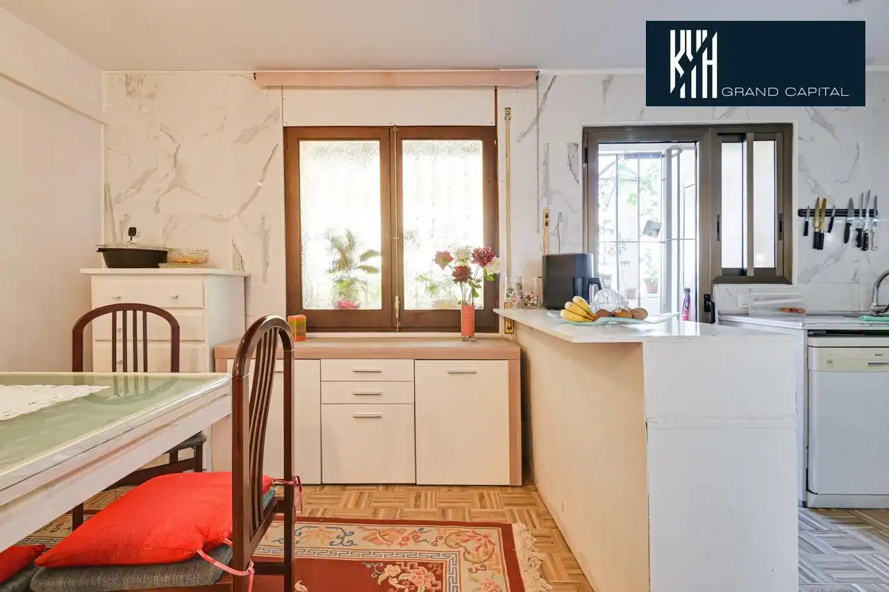 Erdgeschosswohnung zum Verkauf in Calle FABRIQUES, imagen 7