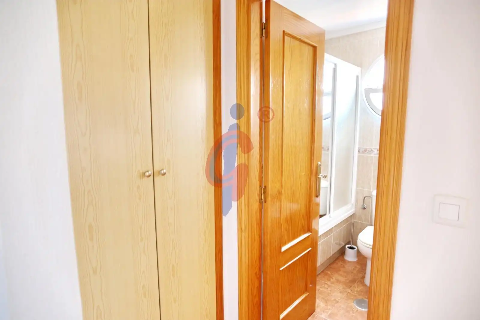 Baño de Apartamento en venta en Guardamar del Segura con Terraza y Amueblado