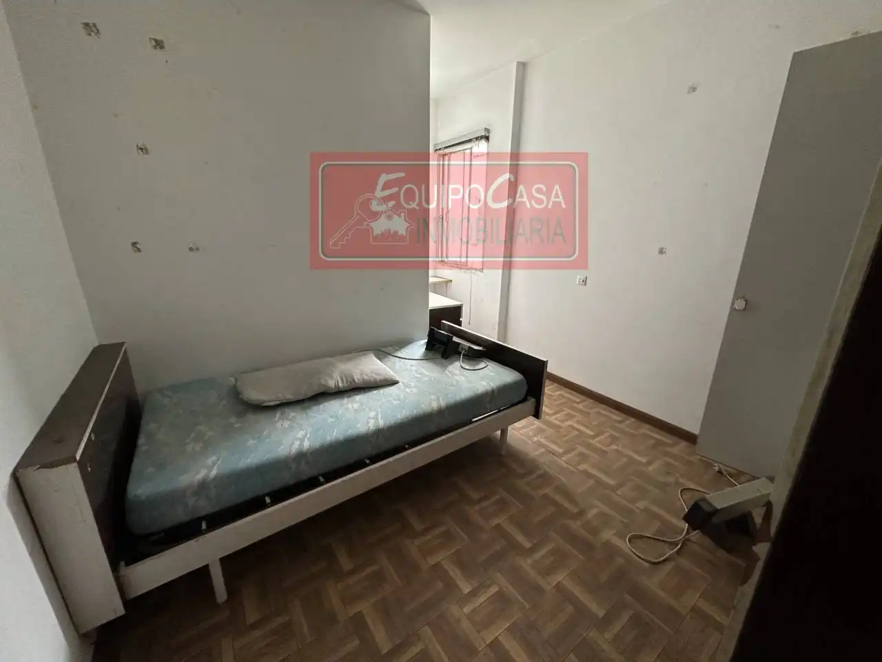 Habitación de Piso en venta en Lugo con Alarma
