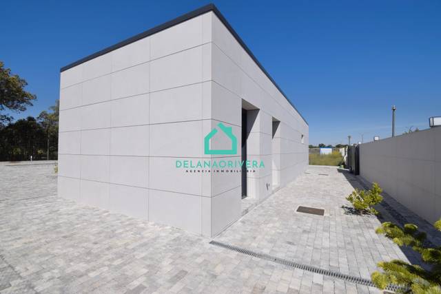 Casa-chalet en Venta en Avenida de Chiloeches en Pozo de Guadalajara