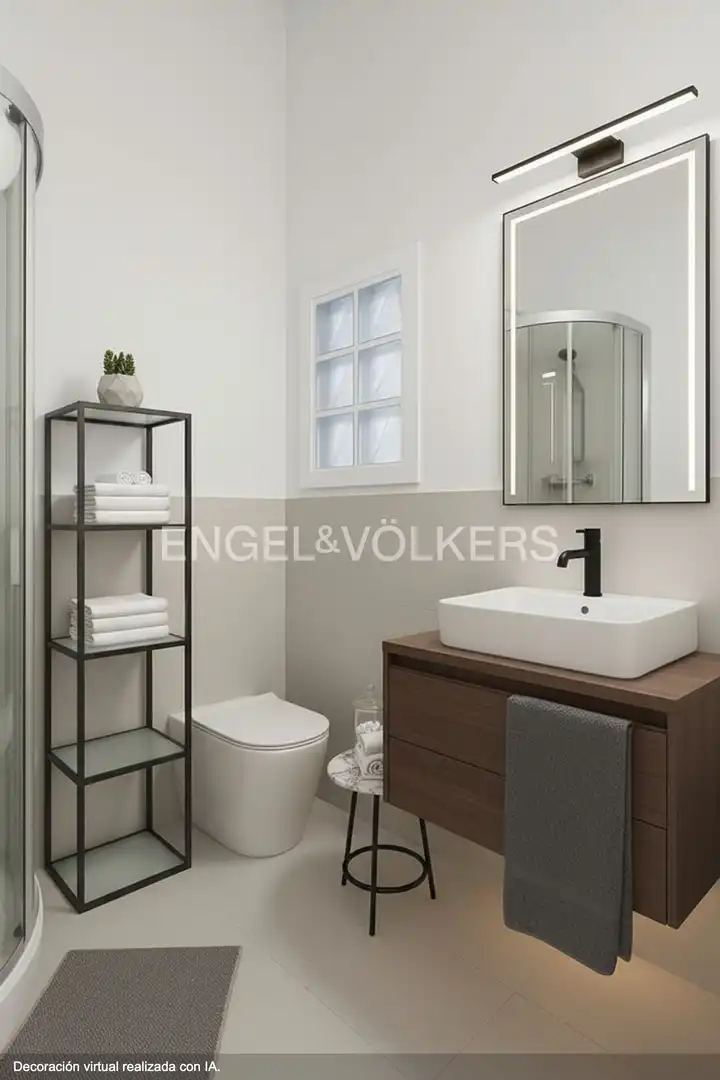 Piso en venta en Calle Atocha, Cortes - Huertas